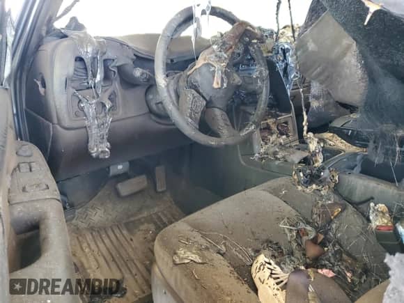 2003 GMC Sierra 1500 SLE with VIN 2GTEC19T431363023, listed as a Copart auction lot 64850105 with Not provided miles and Salvage title. Bid and sale history available at DreamBid. Image 8.