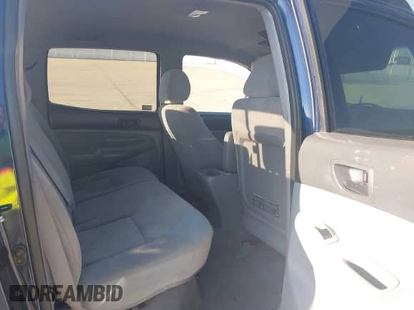 2005 Toyota Tacoma PreRunner with VIN 3TMJU62N75M004880, listed as a IAAI auction lot 43383822 with 198,672 mi miles and . Bid and sale history available at DreamBid. Image 8.