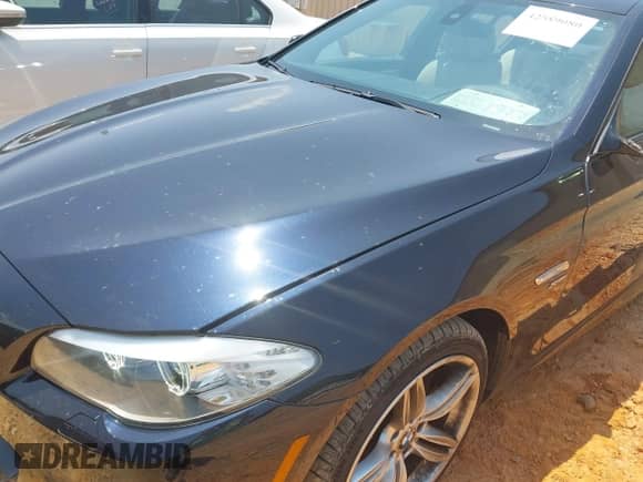 2012 BMW 5 Series 535i xDrive z VIN WBAFU7C53CDU59838, wystawiony jako IAAI lot #42589080 z przebiegiem 98 013 mil mil oraz . Historia ofert i sprzedaży dostępna na DreamBid. Obrazek 14.