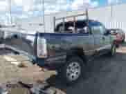 2005 GMC Sierra 1500 SLE с VIN 1GTEC19VX5Z124944, выставлен на аукционе IAAI как лот 43279048 с пробегом 255 226 миль миль и . История ставок и продаж доступна на DreamBid. Изображение 4.
