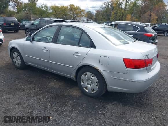 2009 Hyundai Sonata GLS с VIN 5NPET46C09H413980, выставлен на аукционе IAAI как лот 43475686 с пробегом 274 394 миль миль и . История ставок и продаж доступна на DreamBid. Изображение 3.