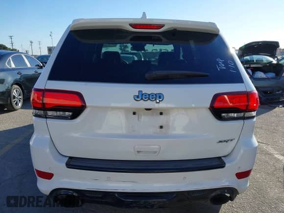 2015 Jeep Grand Cherokee SRT с VIN 1C4RJFDJ2FC115748, выставлен на аукционе IAAI как лот 41323699 с пробегом 64 628 миль миль и . История ставок и продаж доступна на DreamBid. Изображение 15.