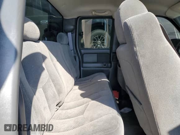 2005 Chevrolet Silverado 1500 LS with VIN 1GCEK19B25E134108, listed as a Copart auction lot 80471755 with 257,996 mi miles and Salvage title. Bid and sale history available at DreamBid. Image 10.