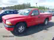 1998 Dodge Dakota SLT z VIN 1B7FL26X6WS611665, wystawiony jako IAAI lot #42302663 z przebiegiem 189 476 mil mil oraz . Historia ofert i sprzedaży dostępna na DreamBid. Obrazek 2.