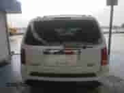 2014 Honda Pilot Touring z VIN 5FNYF4H94EB051537, wystawiony jako Copart lot #86239175 z przebiegiem 128 827 mil mil oraz Czysty tytuł • Clean title. Historia ofert i sprzedaży dostępna na DreamBid. Obrazek 6.