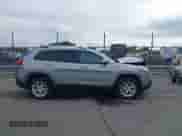 2014 Jeep Cherokee Latitude с VIN 1C4PJMCB4EW209648, выставлен на аукционе IAAI как лот 42862780 с пробегом 203 552 миль миль и . История ставок и продаж доступна на DreamBid. Изображение 13.