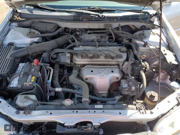 2001 Honda Accord LX z VIN 1HGCG56401A106123, wystawiony jako Copart lot #81580625 z przebiegiem 148 958 mil mil oraz Szkoda całkowita • Salvage title. Historia ofert i sprzedaży dostępna na DreamBid. Obrazek 11.