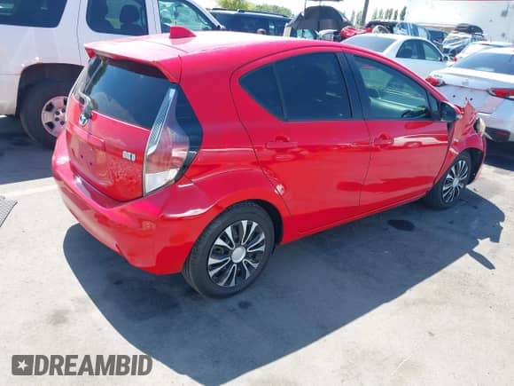 2015 Toyota Prius One z VIN JTDKDTB37F1582302, wystawiony jako IAAI lot #43065282 z przebiegiem 230 984 mil mil oraz . Historia ofert i sprzedaży dostępna na DreamBid. Obrazek 4.