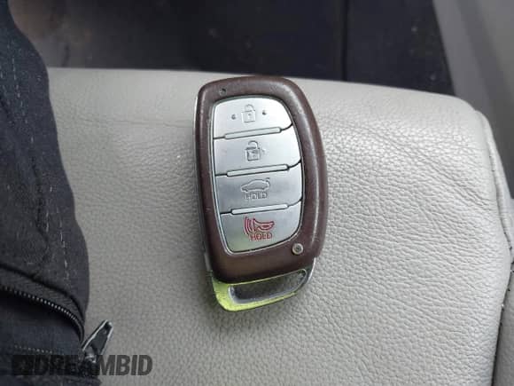 2016 Hyundai Sonata Limited with VIN 5NPE34AF3GH262244, listed as a IAAI auction lot 43401853 with 153,478 mi miles and . Bid and sale history available at DreamBid. Image 11.