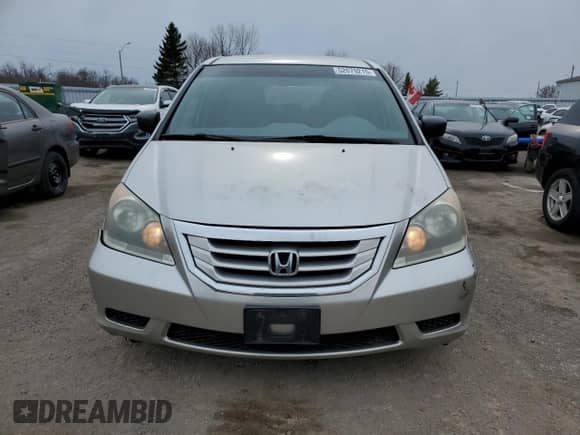 2009 Honda Odyssey z VIN 5FNRL38139B500939, wystawiony jako Copart lot #52079215 z przebiegiem 217 072 mil mil oraz Czysty tytuł • Clean title. Historia ofert i sprzedaży dostępna na DreamBid. Obrazek 5.