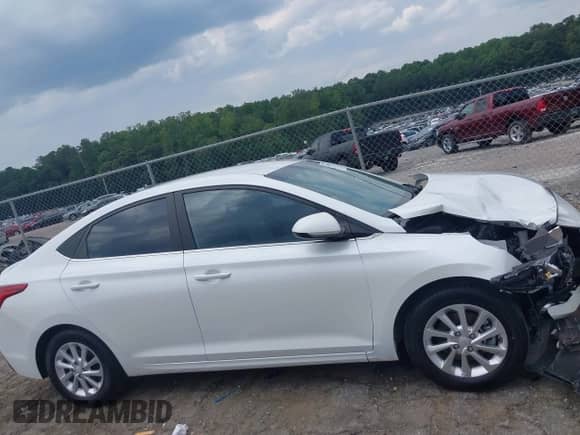 2021 Hyundai Accent SE с VIN 3KPC24A67ME134180, выставлен на аукционе IAAI как лот 42689736 с пробегом 70 154 миль миль и . История ставок и продаж доступна на DreamBid. Изображение 13.