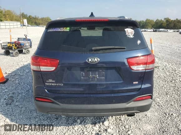 2016 Kia Sorento LX with VIN 5XYPG4A37GG157071, listed as a Copart auction lot 81704565 with 121,378 mi miles and Salvage title. Bid and sale history available at DreamBid. Image 6.