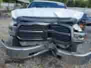 2017 Ram 1500 Rebel z VIN 1C6RR7YT4HS794237, wystawiony jako Copart lot #84383725 z przebiegiem 111 654 mil mil oraz Szkoda całkowita • Salvage title. Historia ofert i sprzedaży dostępna na DreamBid. Obrazek 12.