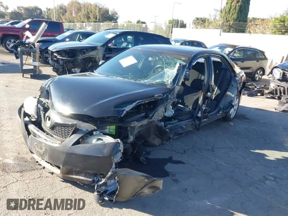 2008 Toyota Camry LE z VIN 4T1BE46K28U261978, wystawiony jako IAAI lot #40783814 z przebiegiem Nie podano mil oraz . Historia ofert i sprzedaży dostępna na DreamBid. Obrazek 6.