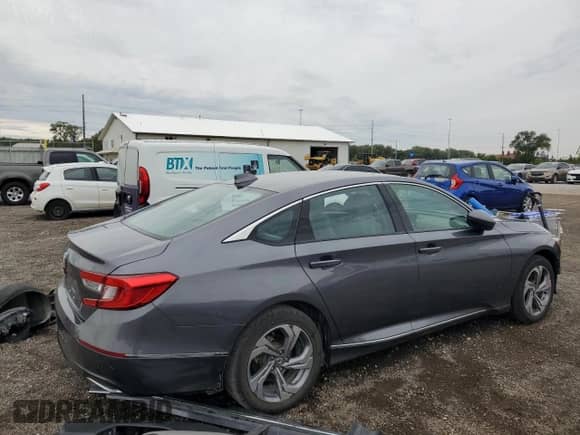 2020 Honda Accord EX-L with VIN 1HGCV1F52LA038305, listed as a Copart auction lot 81705385 with 88,454 mi miles and Salvage title. Bid and sale history available at DreamBid. Image 3.
