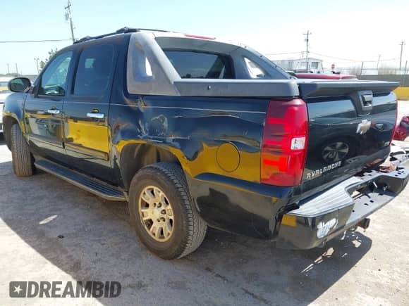 2007 Chevrolet Avalanche 3LT with VIN 3GNFK12377G161203, listed as a IAAI auction lot 42395660 with 215,448 mi miles and . Bid and sale history available at DreamBid. Image 3.