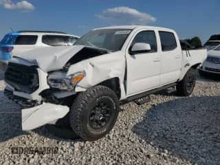 2022 Toyota Tacoma SR with VIN 3TMCZ5AN8NM488984, listed as a Copart auction lot 71954445 with 37,487 mi miles and Salvage title. Bid and sale history available at DreamBid. Image 1.