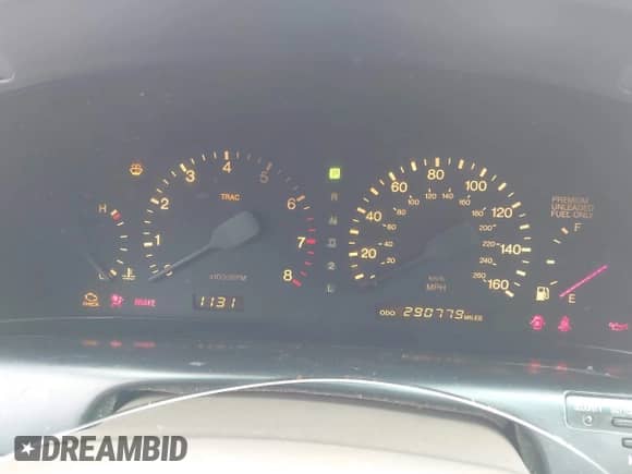 1995 Lexus SC 400 with VIN JT8UZ30C9S0048164, listed as a IAAI auction lot 43441544 with 290,779 mi miles and . Bid and sale history available at DreamBid. Image 7.