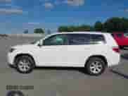 2008 Toyota Highlander with VIN JTEDS41A882067936, listed as a IAAI auction lot 43398086 with 102,139 mi miles and . Bid and sale history available at DreamBid. Image 15.