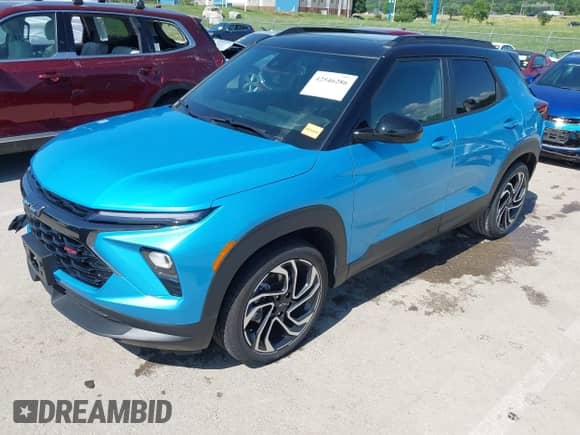 2025 Chevrolet TrailBlazer RS with VIN KL79MTSL4SB013343, listed as a IAAI auction lot 42546286 with 6,438 mi miles and . Bid and sale history available at DreamBid. Image 2.