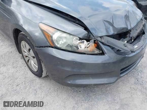 2012 Honda Accord LX z VIN 1HGCP2F36CA222094, wystawiony jako IAAI lot #43467306 z przebiegiem 201 389 mil mil oraz . Historia ofert i sprzedaży dostępna na DreamBid. Obrazek 17.