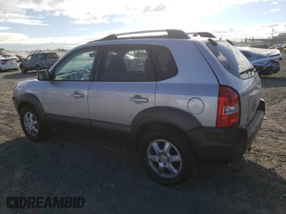 2005 Hyundai Tucson GLS с VIN KM8JN72D65U110562, выставлен на аукционе Copart как лот 81992635 с пробегом 94 322 миль миль и Списание • Salvage title. История ставок и продаж доступна на DreamBid. Изображение 2.