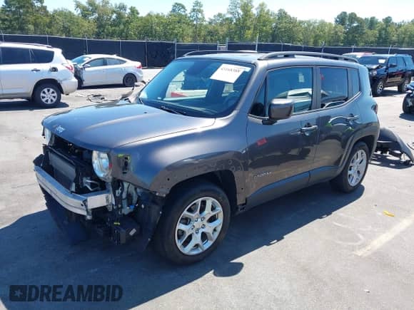 2017 Jeep Renegade Latitude z VIN ZACCJABB9HPF72060, wystawiony jako IAAI lot #43168388 z przebiegiem 54 259 mil mil oraz . Historia ofert i sprzedaży dostępna na DreamBid. Obrazek 18.