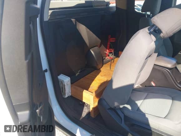 2017 Chevrolet Colorado 2WD WT с VIN 1GCHSBEN8H1265980, выставлен на аукционе IAAI как лот 42057646 с пробегом 150 440 миль миль и . История ставок и продаж доступна на DreamBid. Изображение 8.