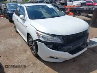 2017 Honda Accord Touring with VIN JHMCR6F72HC027123, listed as a IAAI auction lot 42606107 with 150,861 mi miles and . Bid and sale history available at DreamBid. Image 1.