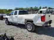2015 Chevrolet Silverado 3500HD Work Truck с VIN 1GC5KYCG2FZ554099, выставлен на аукционе Copart как лот 84591975 с пробегом 164 733 миль миль и Списание • Salvage title. История ставок и продаж доступна на DreamBid. Изображение 2.