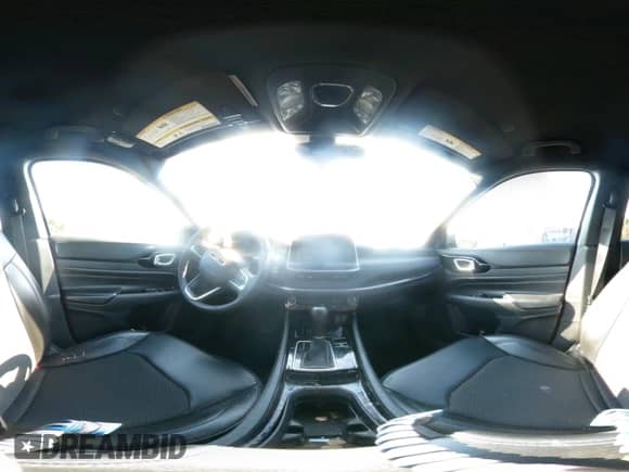2022 Jeep Compass Latitude с VIN 3C4NJCBB1NT167500, выставлен на аукционе IAAI как лот 42709668 с пробегом 52 908 миль миль и . История ставок и продаж доступна на DreamBid. Изображение 18.