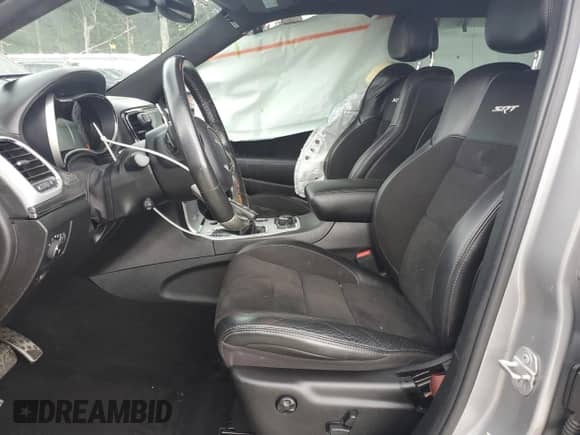 2019 Jeep Grand Cherokee SRT с VIN 1C4RJFDJ8KC562756, выставлен на аукционе Copart как лот 68277055 с пробегом 81 197 миль миль и Списание • Salvage title. История ставок и продаж доступна на DreamBid. Изображение 7.