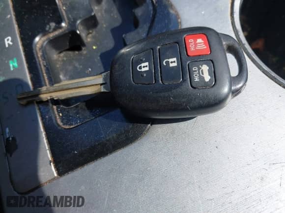 2014 Toyota Camry L with VIN 4T1BF1FK2EU349582, listed as a IAAI auction lot 43171847 with 139,546 mi miles and . Bid and sale history available at DreamBid. Image 11.