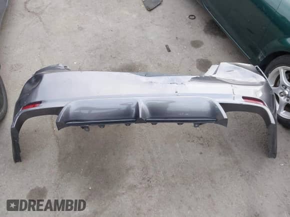 2021 Toyota Camry SE Nightshade z VIN 4T1G11AK8MU536707, wystawiony jako IAAI lot #43329430 z przebiegiem 61 408 mil mil oraz . Historia ofert i sprzedaży dostępna na DreamBid. Obrazek 12.