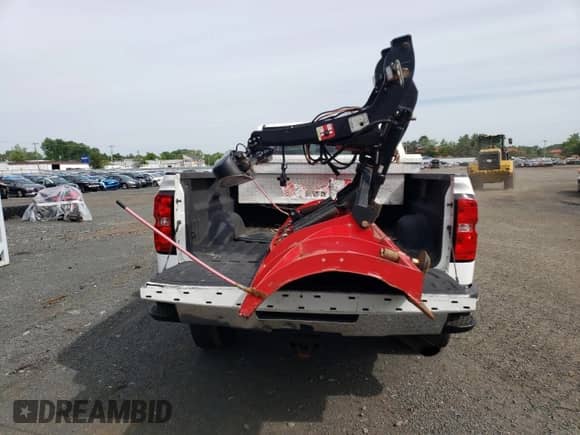 2019 Chevrolet Silverado 2500HD Work Truck с VIN 2GC2KREG5K1152456, выставлен на аукционе Copart как лот 57649075 с пробегом 173 326 миль миль и Списание • Salvage title. История ставок и продаж доступна на DreamBid. Изображение 6.