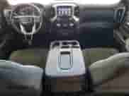 2021 GMC Sierra 1500 SLE с VIN 3GTU9BED7MG164071, выставлен на аукционе Copart как лот 61982195 с пробегом 50 947 миль миль и Списание • Salvage title. История ставок и продаж доступна на DreamBid. Изображение 8.