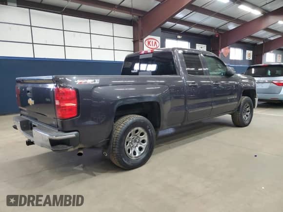 2015 Chevrolet Silverado 1500 LT with VIN 1GCVKREC5FZ157874, listed as a Copart auction lot 90839445 with 126,251 mi miles and Clean title. Bid and sale history available at DreamBid. Image 3.