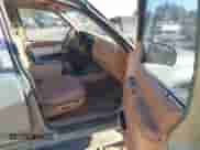 1996 Ford Explorer XL с VIN 1FMDU32X0TZB59887, выставлен на аукционе IAAI как лот 43426607 с пробегом 77 119 миль миль и . История ставок и продаж доступна на DreamBid. Изображение 5.