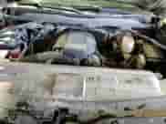 2017 Chevrolet Silverado 2500HD LTZ с VIN 1GC1KWEG2HF175057, выставлен на аукционе Copart как лот 85135505 с пробегом 136 887 миль миль и Списание • Salvage title. История ставок и продаж доступна на DreamBid. Изображение 15.