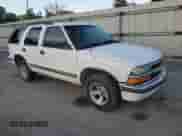 1999 Chevrolet Blazer LS z VIN 1GNCS13W1X2162495, wystawiony jako Copart lot #80019274 z przebiegiem Nie podano mil oraz Szkoda całkowita • Salvage title. Historia ofert i sprzedaży dostępna na DreamBid. Obrazek 4.