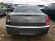 2008 Chrysler 300 C Hemi с VIN 2C3LA63H08H209927, выставлен на аукционе Copart как лот 58026635 с пробегом 169 522 миль миль и Списание • Salvage title. История ставок и продаж доступна на DreamBid. Изображение 6.
