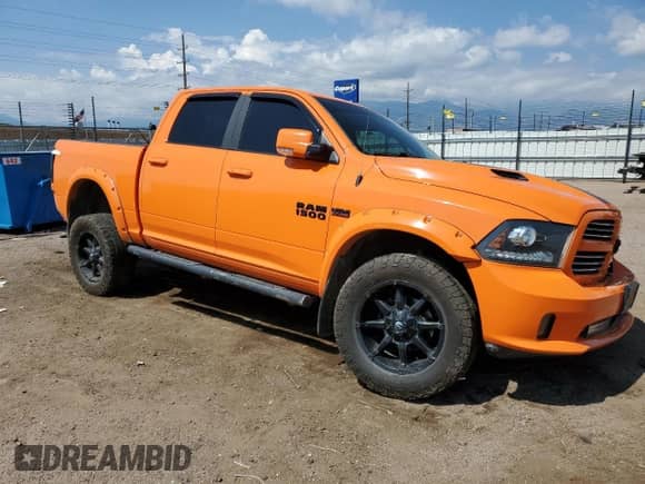 2017 Ram 1500 Sport with VIN 1C6RR7MT5HS596157, listed as a Copart auction lot 62958185 with 137,430 mi miles and Salvage title. Bid and sale history available at DreamBid. Image 4.