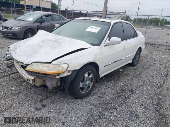 1999 Honda Accord EX with VIN 1HGCG5656XA090754, listed as a IAAI auction lot 42873815 with 304,996 mi miles and . Bid and sale history available at DreamBid. Image 2.