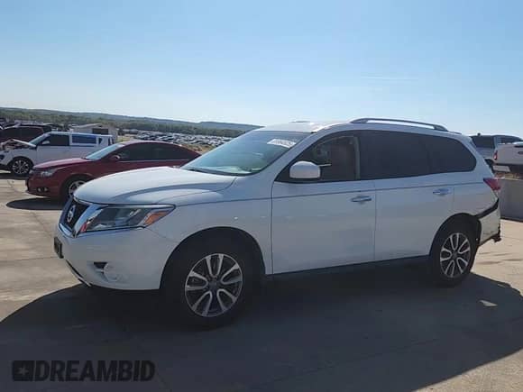 2015 Nissan Pathfinder SV с VIN 5N1AR2MN4FC674246, выставлен на аукционе Copart как лот 81864525 с пробегом 104 529 миль миль и Списание • Salvage title. История ставок и продаж доступна на DreamBid. Изображение 13.