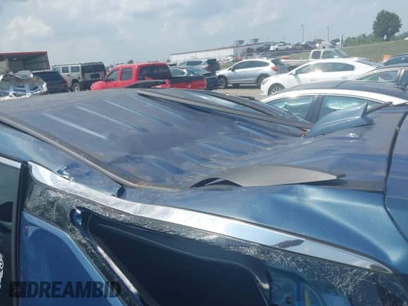 2024 Chevrolet Traverse FWD LT with VIN 1GNERGKS9RJ179768, listed as a IAAI auction lot 42933330 with 11,677 mi miles and . Bid and sale history available at DreamBid. Image 6.