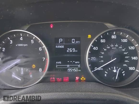 2017 Hyundai Elantra SE z VIN KMHD74LF7HU156573, wystawiony jako IAAI lot #43214895 z przebiegiem 195 450 mil mil oraz . Historia ofert i sprzedaży dostępna na DreamBid. Obrazek 7.