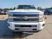 2015 Chevrolet Silverado 3500HD High Country с VIN 1GC4K1E87FF511324, выставлен на аукционе Copart как лот 69026125 с пробегом 311 457 миль миль и Чистый • Clean title. История ставок и продаж доступна на DreamBid. Изображение 5.