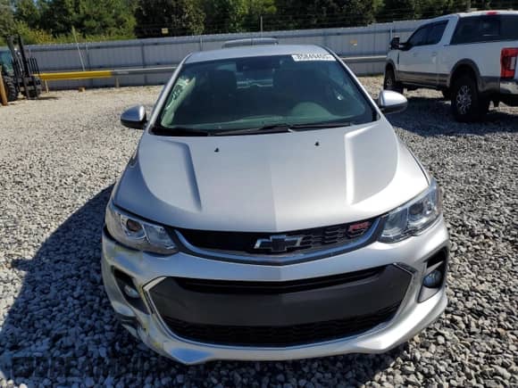 2019 Chevrolet Sonic LT z VIN 1G1JD6SB6K4149298, wystawiony jako Copart lot #85849455 z przebiegiem 111 548 mil mil oraz Szkoda całkowita • Salvage title. Historia ofert i sprzedaży dostępna na DreamBid. Obrazek 5.