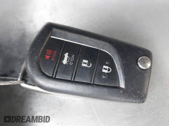 2020 Toyota Camry SE z VIN 4T1G11AK6LU923478, wystawiony jako IAAI lot #43386319 z przebiegiem 58 142 mil mil oraz . Historia ofert i sprzedaży dostępna na DreamBid. Obrazek 11.