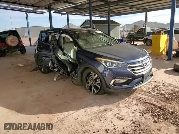 2018 Hyundai Santa Fe Ultimate with VIN 5XYZW4LA7JG563141, listed as a Copart auction lot 69488145 with 70,635 mi miles and Salvage title. Bid and sale history available at DreamBid. Image 13.